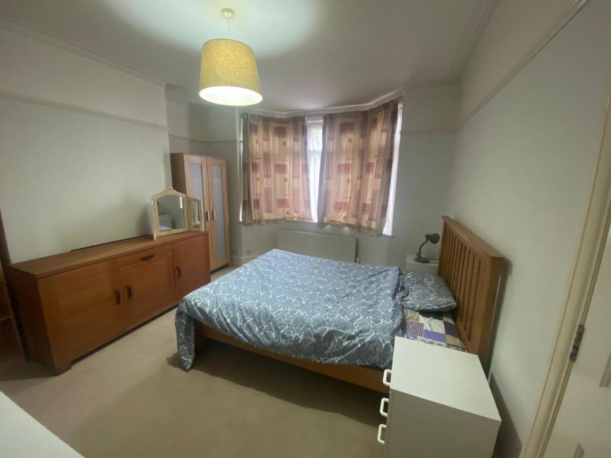 Nharakat Mansion Apartment Southampton Luaran gambar